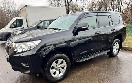 Toyota Land Cruiser Prado 150 рестайлинг 2, 2019 год, 4 390 000 рублей, 3 фотография