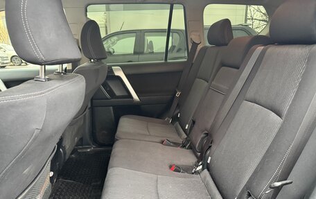 Toyota Land Cruiser Prado 150 рестайлинг 2, 2019 год, 4 390 000 рублей, 8 фотография