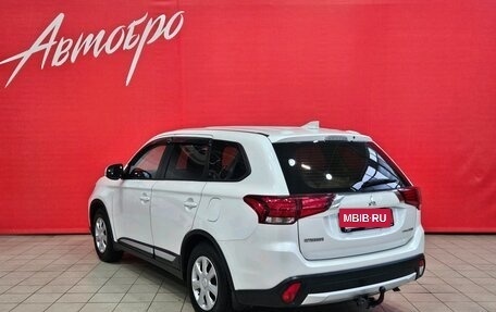 Mitsubishi Outlander III рестайлинг 3, 2018 год, 1 845 000 рублей, 3 фотография