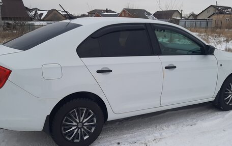 Skoda Rapid I, 2017 год, 920 000 рублей, 10 фотография