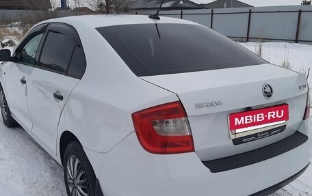 Skoda Rapid I, 2017 год, 920 000 рублей, 8 фотография