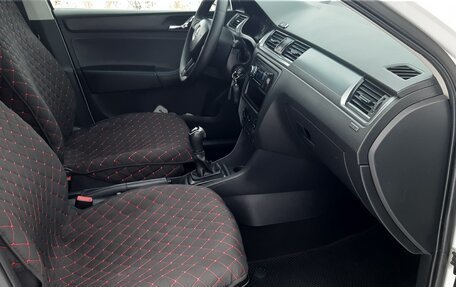 Skoda Rapid I, 2017 год, 920 000 рублей, 17 фотография