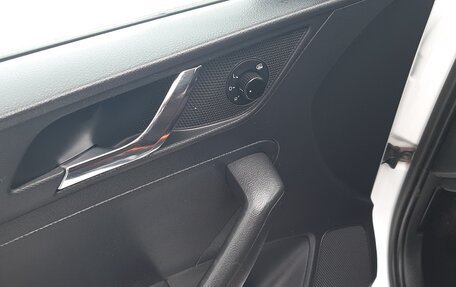 Skoda Rapid I, 2017 год, 920 000 рублей, 25 фотография