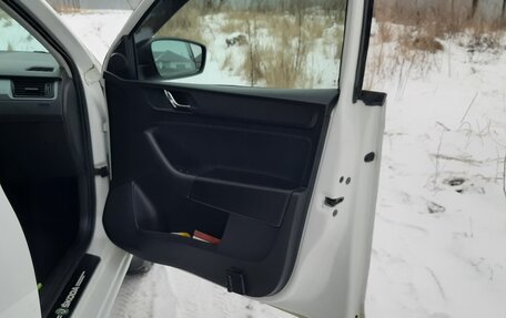 Skoda Rapid I, 2017 год, 920 000 рублей, 27 фотография