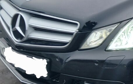 Mercedes-Benz E-Класс, 2012 год, 1 200 000 рублей, 6 фотография