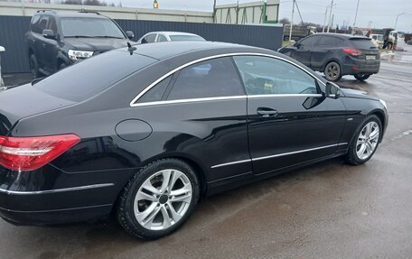 Mercedes-Benz E-Класс, 2012 год, 1 200 000 рублей, 9 фотография