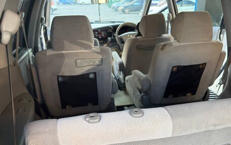 Mazda MPV II, 2002 год, 550 000 рублей, 10 фотография