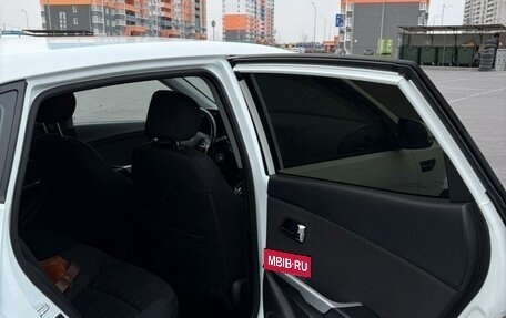 KIA Rio III рестайлинг, 2014 год, 1 199 000 рублей, 23 фотография