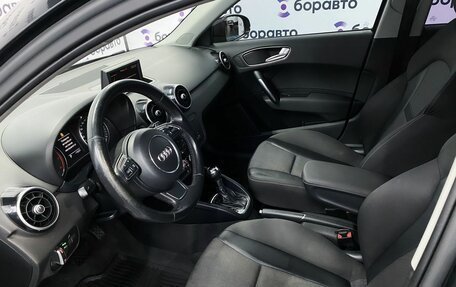 Audi A1, 2012 год, 1 000 000 рублей, 12 фотография