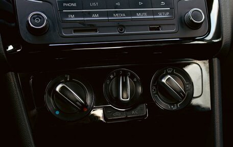 Volkswagen Polo VI (EU Market), 2017 год, 1 195 000 рублей, 15 фотография