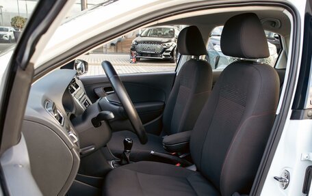 Volkswagen Polo VI (EU Market), 2017 год, 1 195 000 рублей, 11 фотография