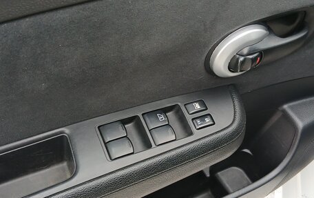 Nissan Tiida, 2012 год, 650 000 рублей, 12 фотография