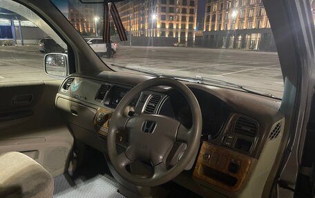 Honda Stepwgn II рестайлинг, 2002 год, 670 000 рублей, 7 фотография