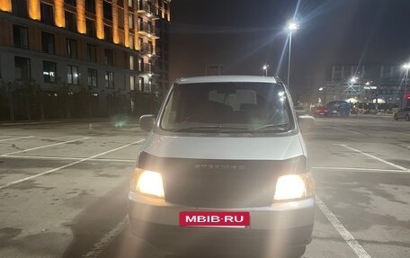 Honda Stepwgn II рестайлинг, 2002 год, 670 000 рублей, 3 фотография