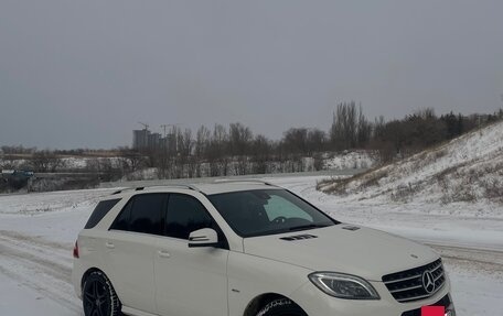 Mercedes-Benz M-Класс, 2012 год, 3 050 000 рублей, 2 фотография