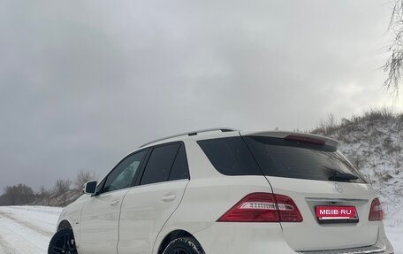 Mercedes-Benz M-Класс, 2012 год, 3 050 000 рублей, 7 фотография