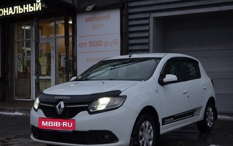 Renault Sandero II рестайлинг, 2015 год, 489 000 рублей, 3 фотография