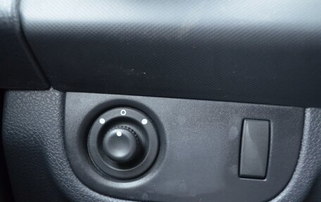 Renault Sandero II рестайлинг, 2015 год, 489 000 рублей, 18 фотография