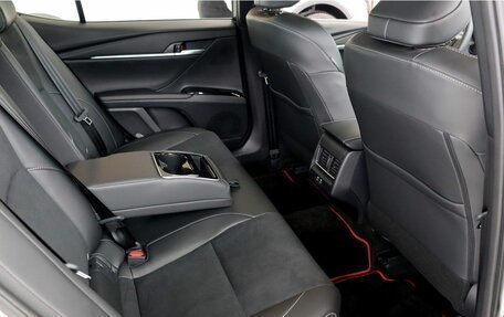 Toyota Camry, 2025 год, 4 900 000 рублей, 15 фотография