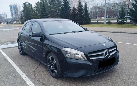 Mercedes-Benz A-Класс, 2014 год, 1 250 000 рублей, 2 фотография