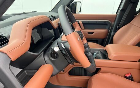 Land Rover Defender II, 2025 год, 22 500 000 рублей, 13 фотография