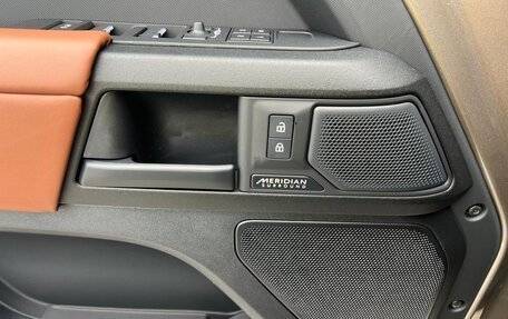 Land Rover Defender II, 2025 год, 22 500 000 рублей, 15 фотография