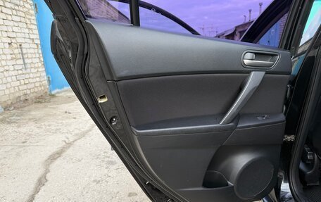 Mazda 3, 2011 год, 881 000 рублей, 26 фотография