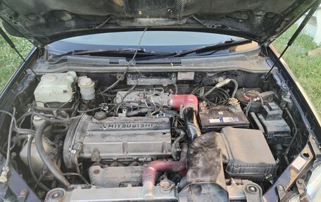 Mitsubishi Airtrek, 2002 год, 800 000 рублей, 3 фотография