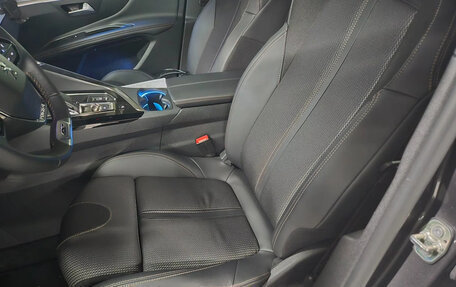 Peugeot 3008 II, 2022 год, 2 400 000 рублей, 12 фотография