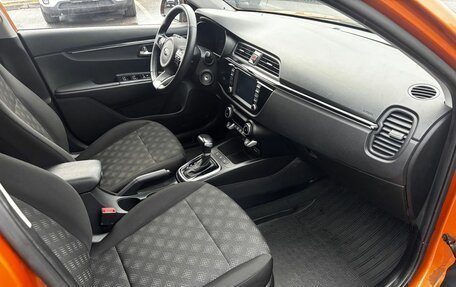 KIA Rio IV, 2019 год, 1 348 000 рублей, 8 фотография