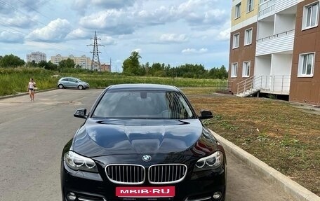 BMW 5 серия, 2013 год, 2 000 000 рублей, 1 фотография