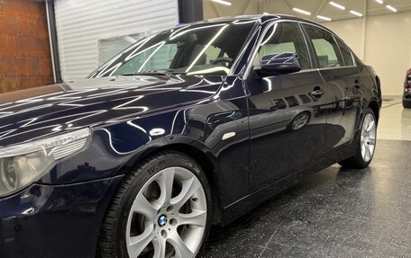 BMW 5 серия, 2004 год, 1 650 000 рублей, 12 фотография