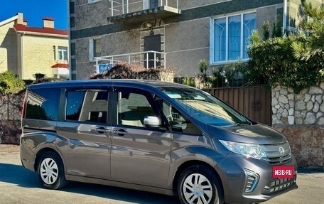 Honda Stepwgn IV, 2021 год, 2 400 000 рублей, 2 фотография