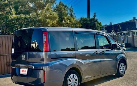 Honda Stepwgn IV, 2021 год, 2 400 000 рублей, 5 фотография