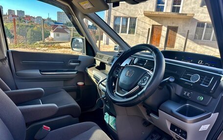 Honda Stepwgn IV, 2021 год, 2 400 000 рублей, 13 фотография