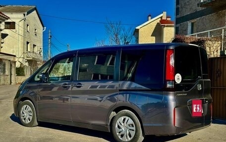 Honda Stepwgn IV, 2021 год, 2 400 000 рублей, 6 фотография