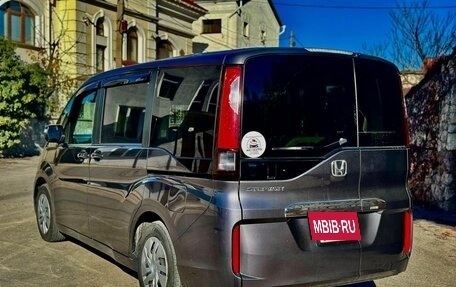 Honda Stepwgn IV, 2021 год, 2 400 000 рублей, 8 фотография