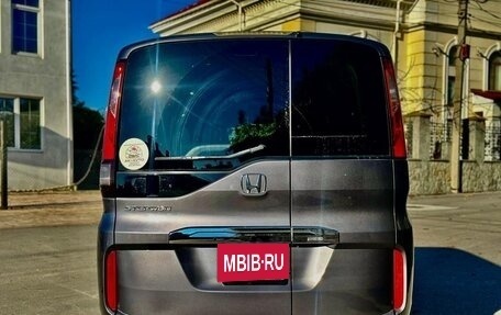 Honda Stepwgn IV, 2021 год, 2 400 000 рублей, 12 фотография