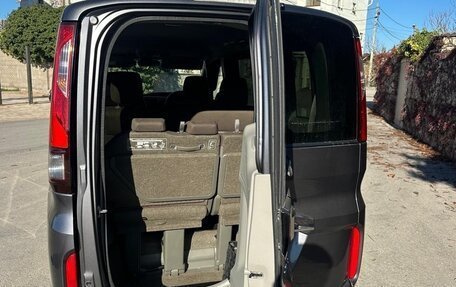 Honda Stepwgn IV, 2021 год, 2 400 000 рублей, 20 фотография