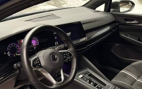 Volkswagen Golf VIII, 2022 год, 2 200 000 рублей, 10 фотография