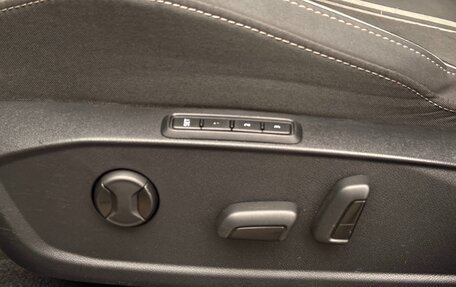 Volkswagen Golf VIII, 2022 год, 2 200 000 рублей, 13 фотография