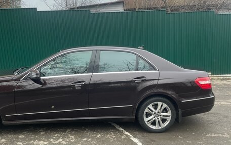 Mercedes-Benz E-Класс, 2010 год, 1 320 000 рублей, 7 фотография