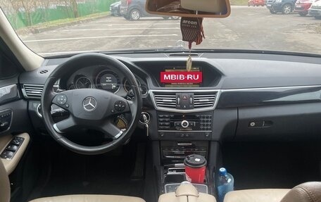 Mercedes-Benz E-Класс, 2010 год, 1 320 000 рублей, 12 фотография