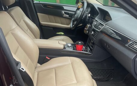 Mercedes-Benz E-Класс, 2010 год, 1 320 000 рублей, 21 фотография