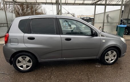 Chevrolet Aveo III, 2010 год, 380 000 рублей, 3 фотография