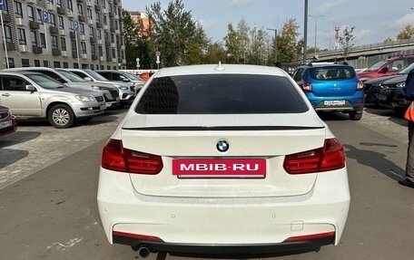 BMW 3 серия, 2012 год, 1 900 000 рублей, 3 фотография