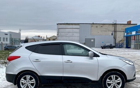 Hyundai ix35 I рестайлинг, 2012 год, 990 000 рублей, 6 фотография