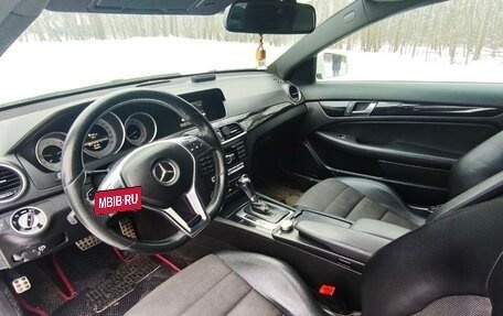 Mercedes-Benz C-Класс, 2011 год, 1 290 000 рублей, 3 фотография