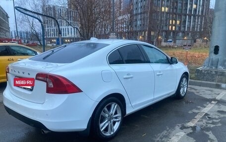 Volvo S60 III, 2013 год, 900 000 рублей, 2 фотография