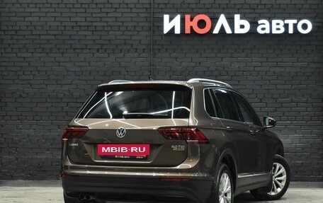 Volkswagen Tiguan II, 2017 год, 2 450 000 рублей, 7 фотография